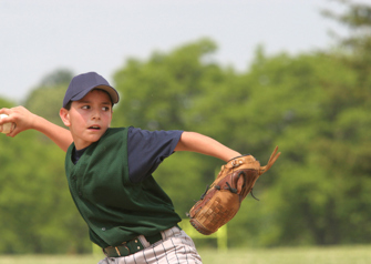 baseball pitcher shoulder